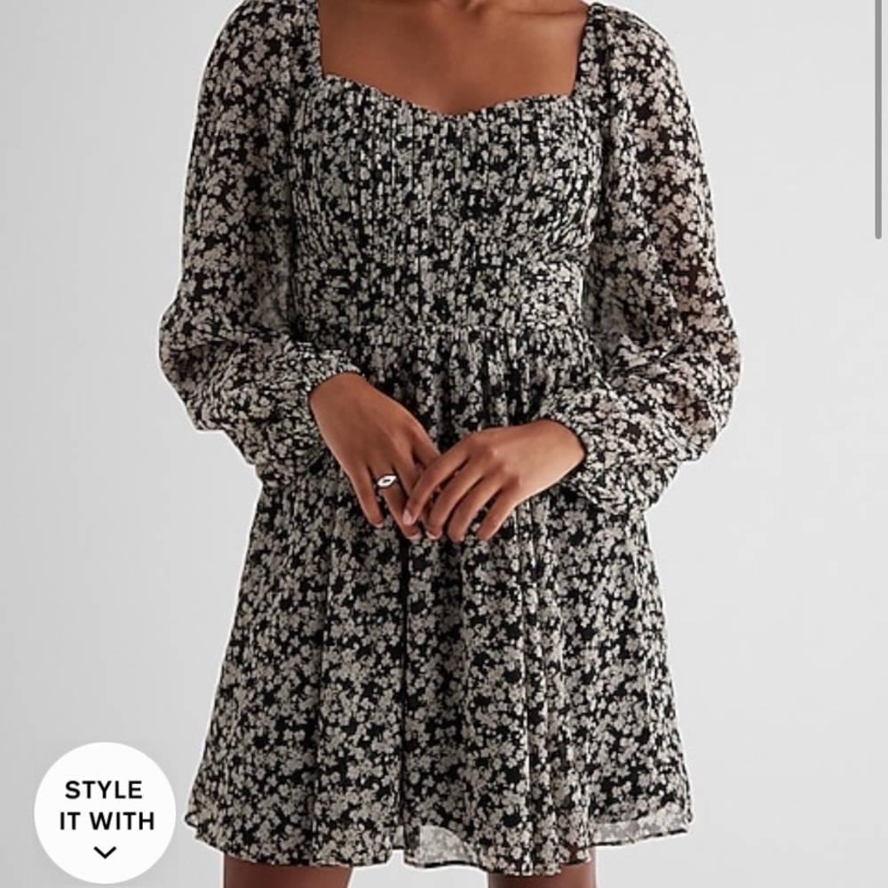 Express floral sweetheart neckline babydoll dress